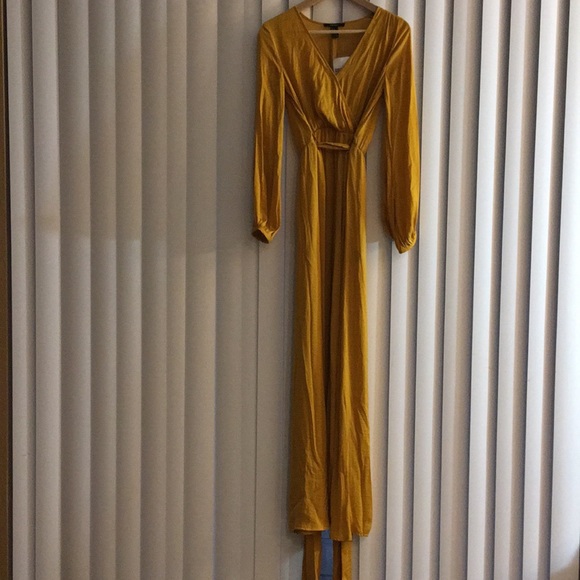 HP💋New Mustard Yellow Dress Forever 21 Sexy Small - Picture 4 of 6
